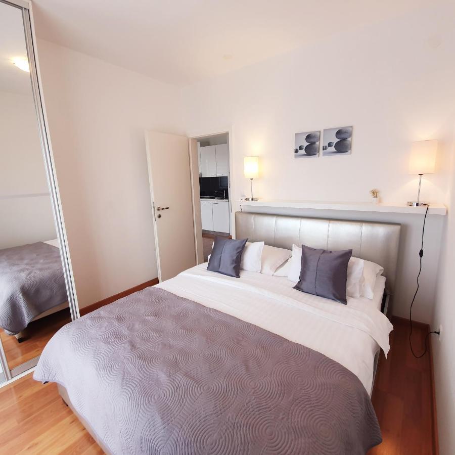 מורטר Apartments Marti מראה חיצוני תמונה