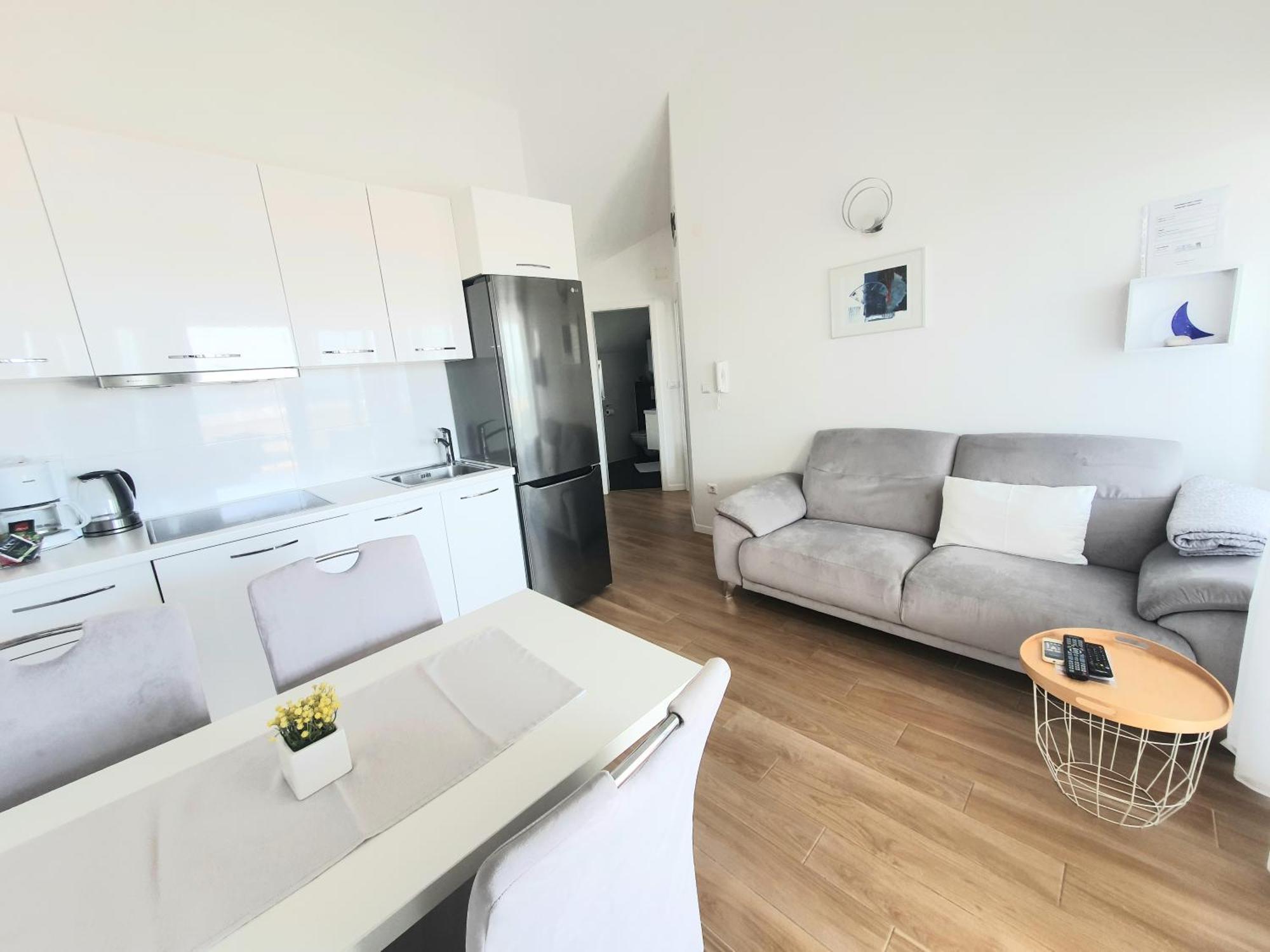מורטר Apartments Marti מראה חיצוני תמונה
